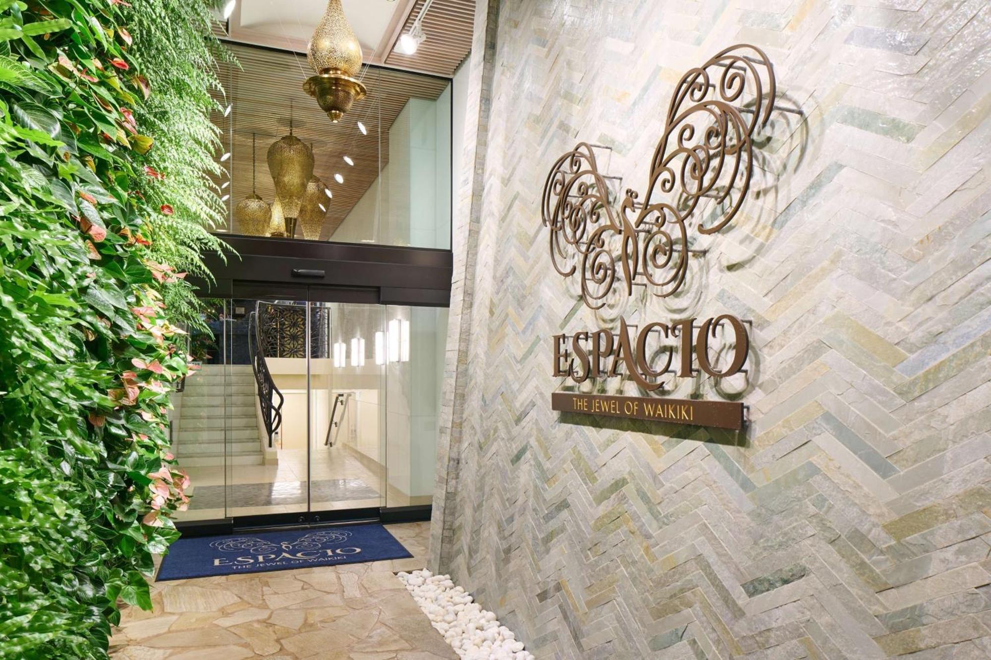 Espacio The Jewel Of Waikiki Honolulu Bagian luar foto